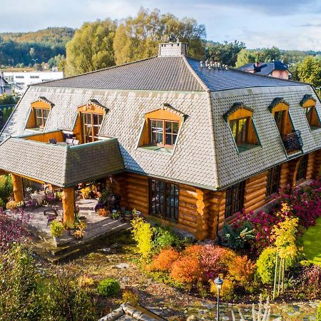 ردا Retrohouse - Wypoczynek Dla Doroslych, B&B المظهر الخارجي الصورة